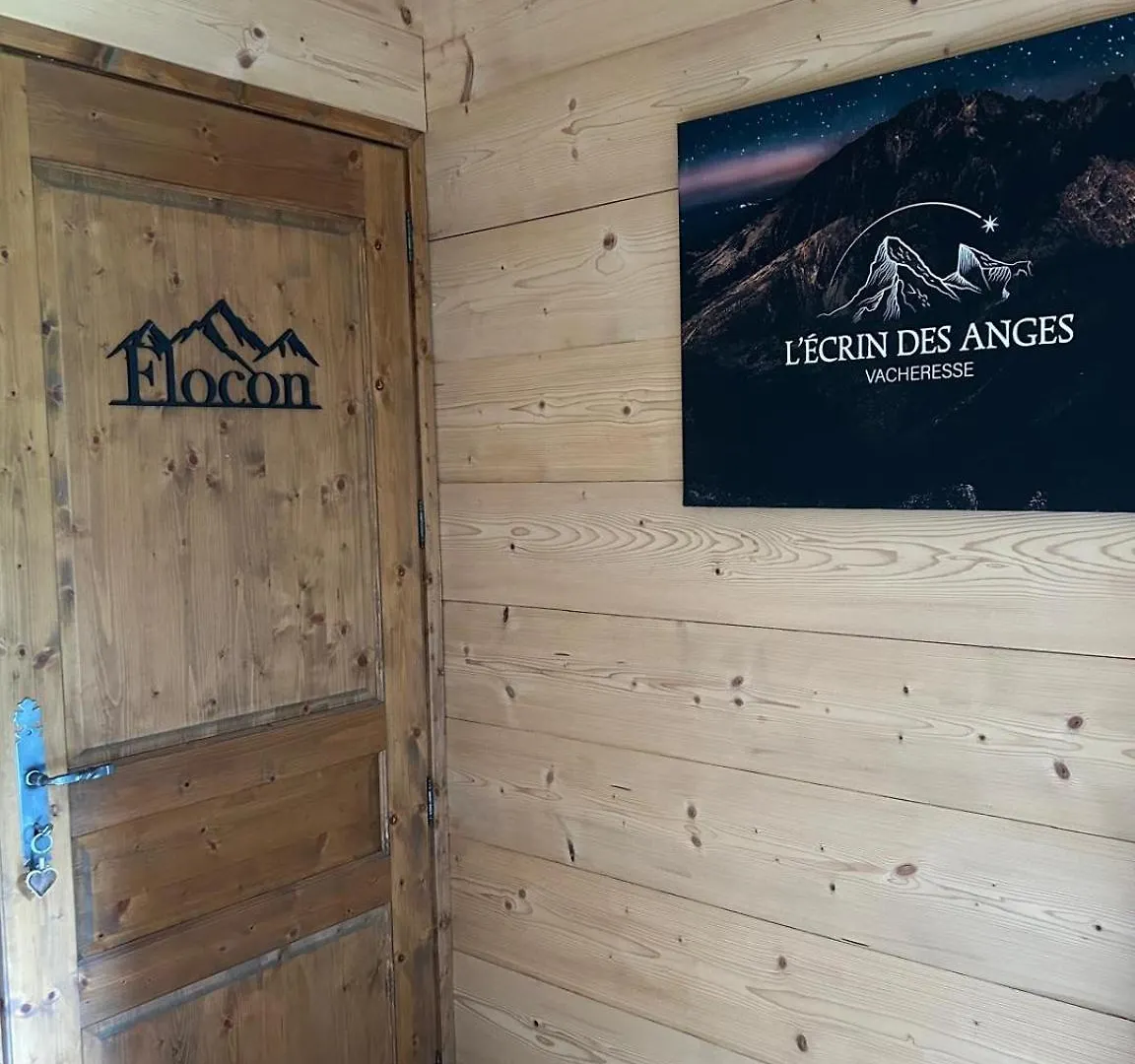 L'Ecrin Des Anges Daire Vacheresse 0*,  Fransa